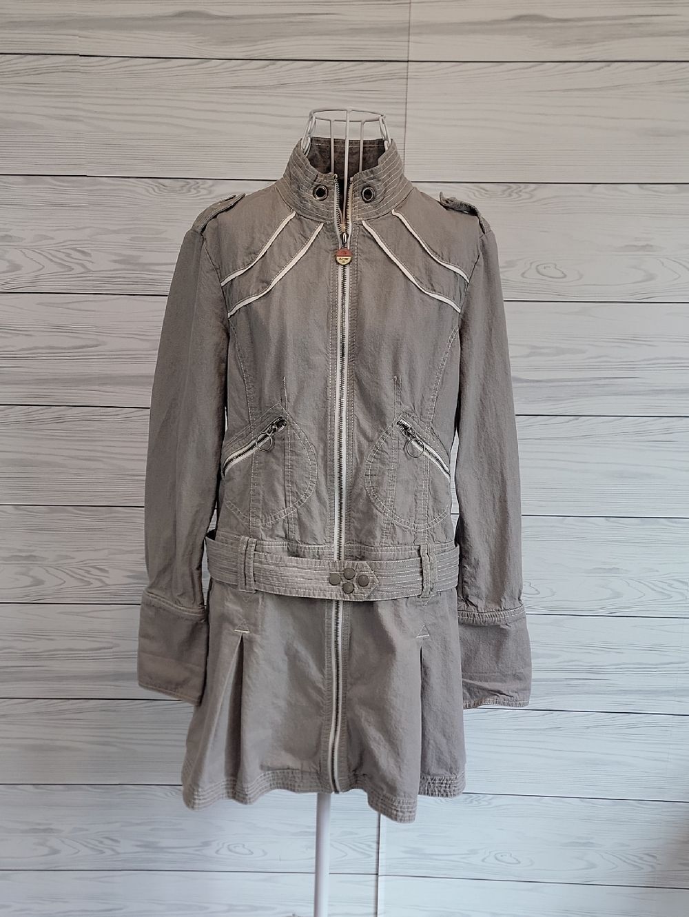 Basic House Hendrix Lightweight Grey Utility Jacket with Belt Womens Size M